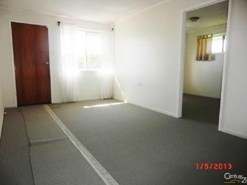 16 Kirklees Street, Newtown QLD 4350