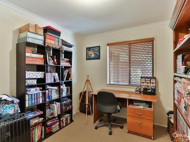 374 Hume Street, Centenary Heights QLD 4350