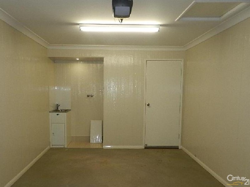 2/57 Holberton Street, Rockville QLD 4350