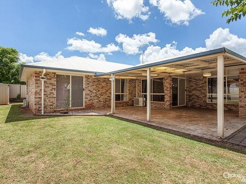 166 Spring Street, Middle Ridge QLD 4350