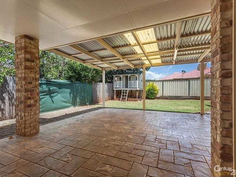 166 Spring Street, Middle Ridge QLD 4350