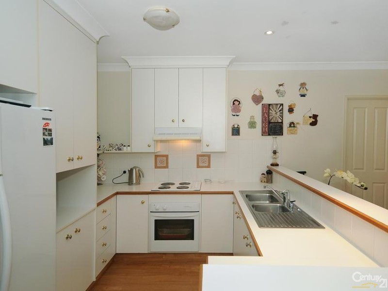 608 Hume Street, Middle Ridge QLD 4350