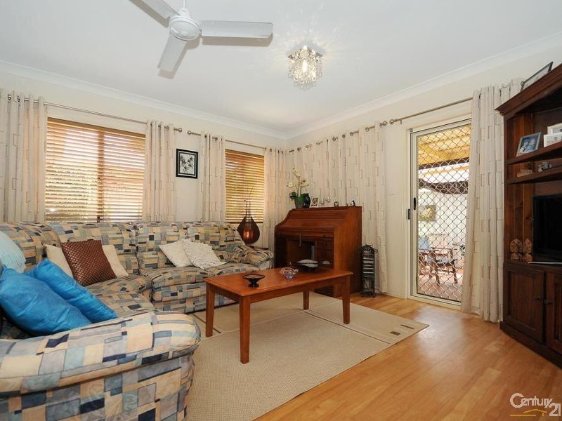 608 Hume Street, Middle Ridge QLD 4350