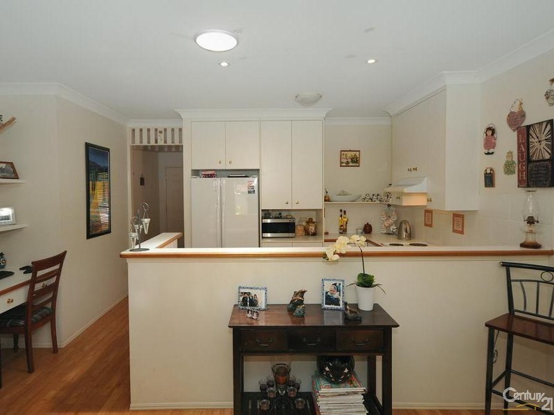 608 Hume Street, Middle Ridge QLD 4350