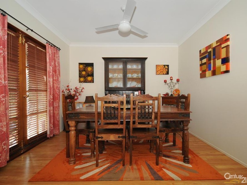 608 Hume Street, Middle Ridge QLD 4350