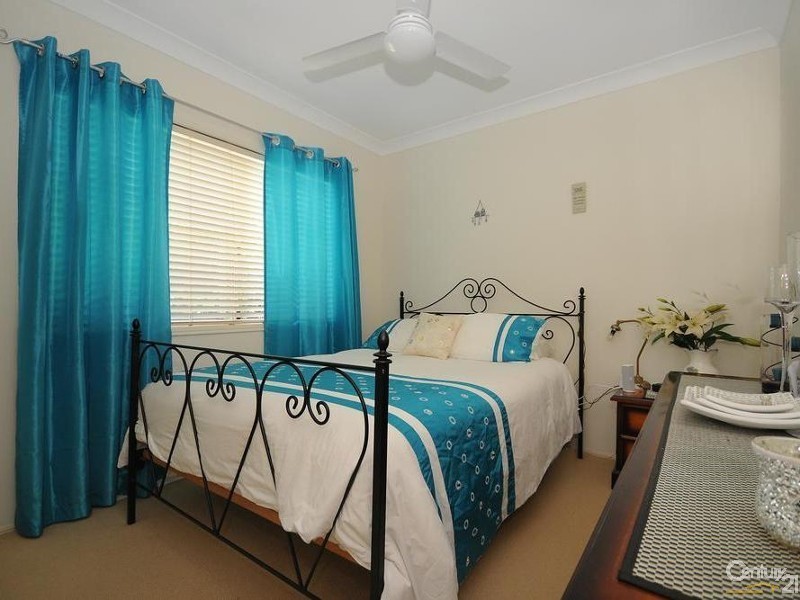 608 Hume Street, Middle Ridge QLD 4350