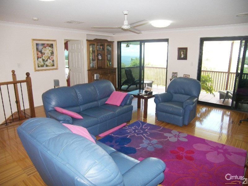 18 Robertson Crescent, Prince Henry Heights QLD 4350