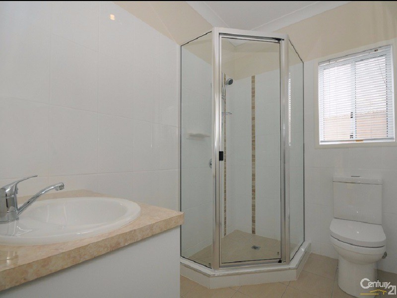 84  Taylor Street, Newtown QLD 4350