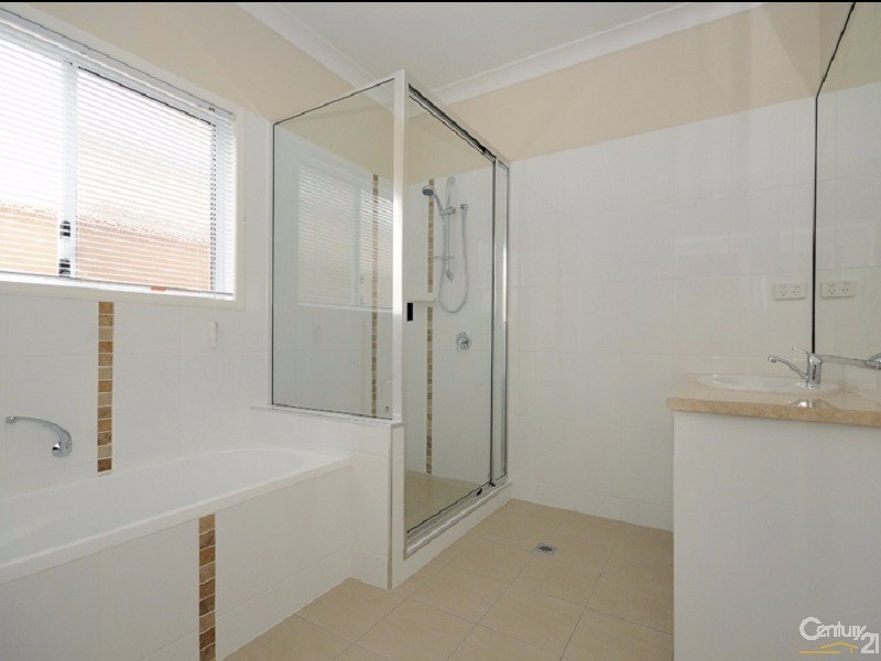 84  Taylor Street, Newtown QLD 4350