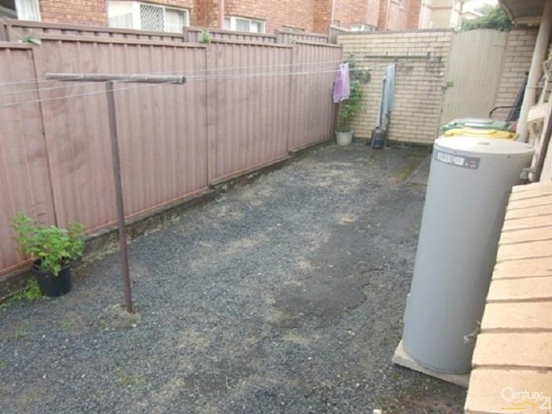 1/365 Margaret Street, Toowoomba QLD 4350