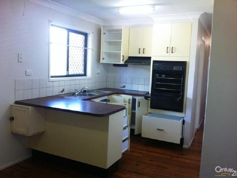 8 Maison Court, Wilsonton Heights QLD 4350