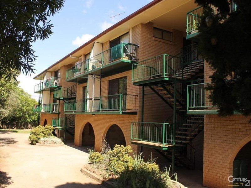 7/14 Mirle St, Newtown QLD 4350