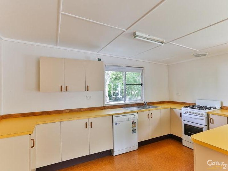 31 Long Street, Rangeville QLD 4350