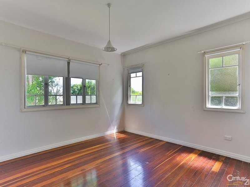 31 Long Street, Rangeville QLD 4350