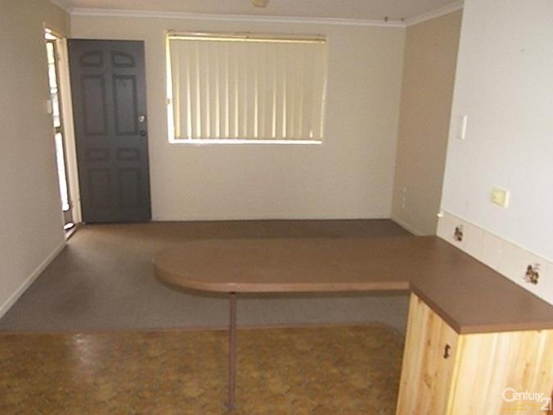 1/6 Marigold Street, Centenary Heights QLD 4350