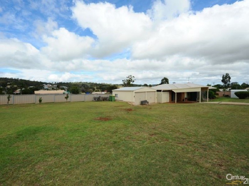 62 Gipps Street, Drayton QLD 4350
