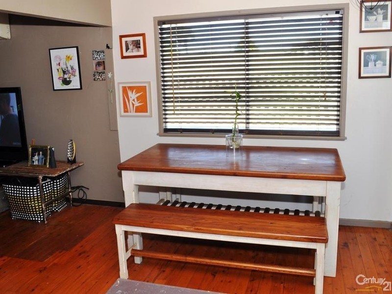 34 Paradise Street, Harristown QLD 4350