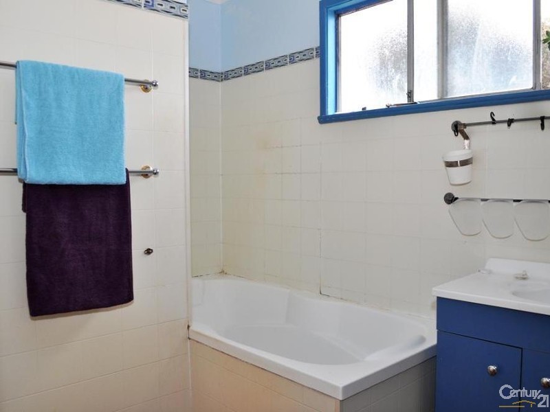 34 Paradise Street, Harristown QLD 4350