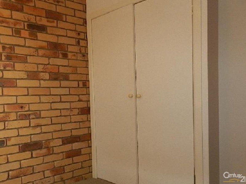 9  Lorraine Crescent, Centenary Heights QLD 4350