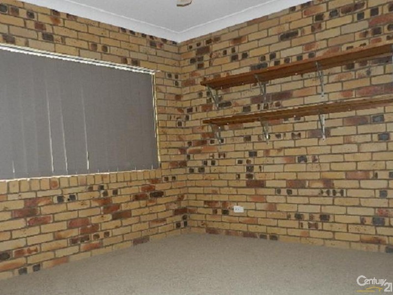 9  Lorraine Crescent, Centenary Heights QLD 4350