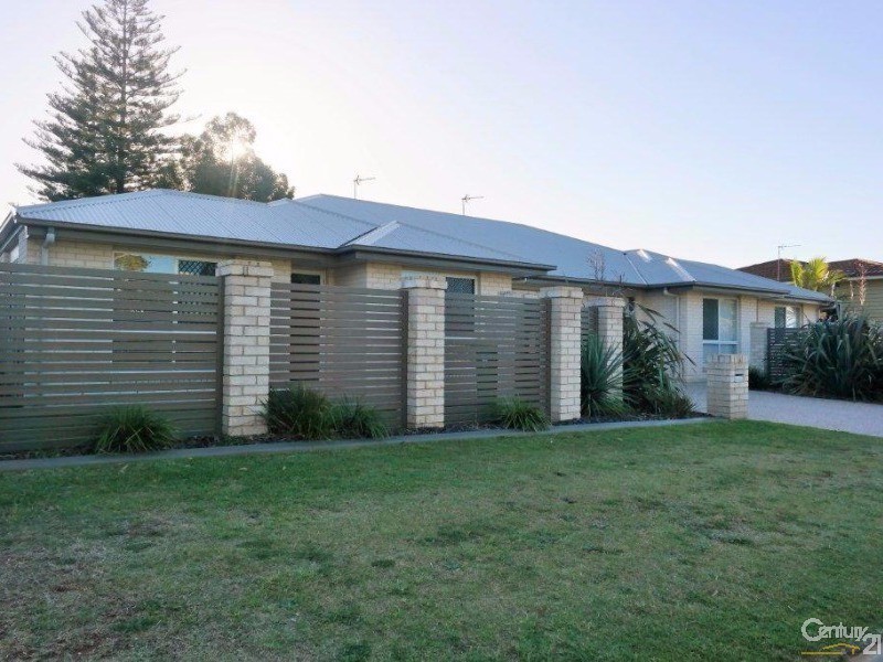 2/11 Boxsall Street, Newtown QLD 4350