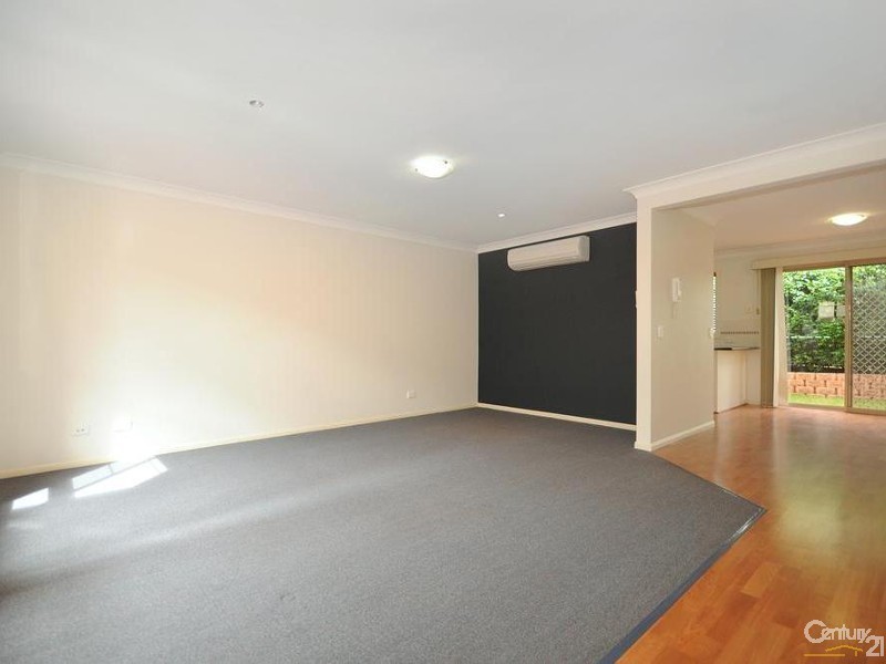 3/4 O’Quinn Street, Harristown QLD 4350