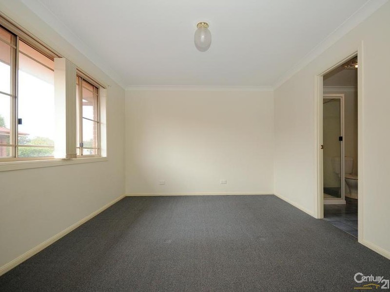 3/4 O’Quinn Street, Harristown QLD 4350