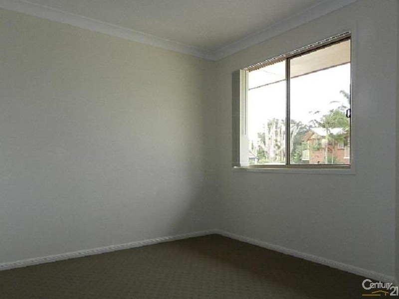 17/16 Anzac Avenue, Newtown QLD 4350