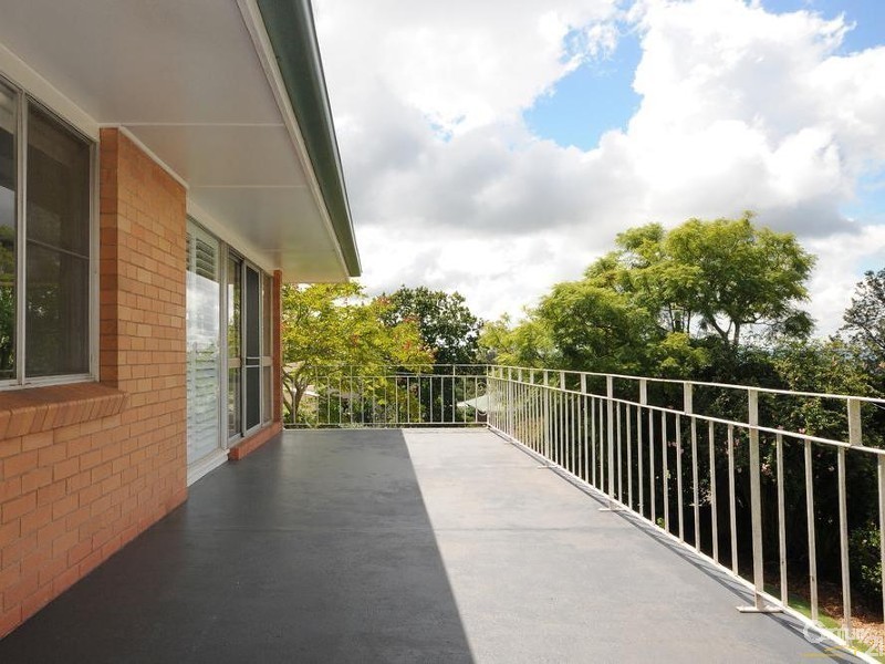 2F James Street, Rangeville QLD 4350