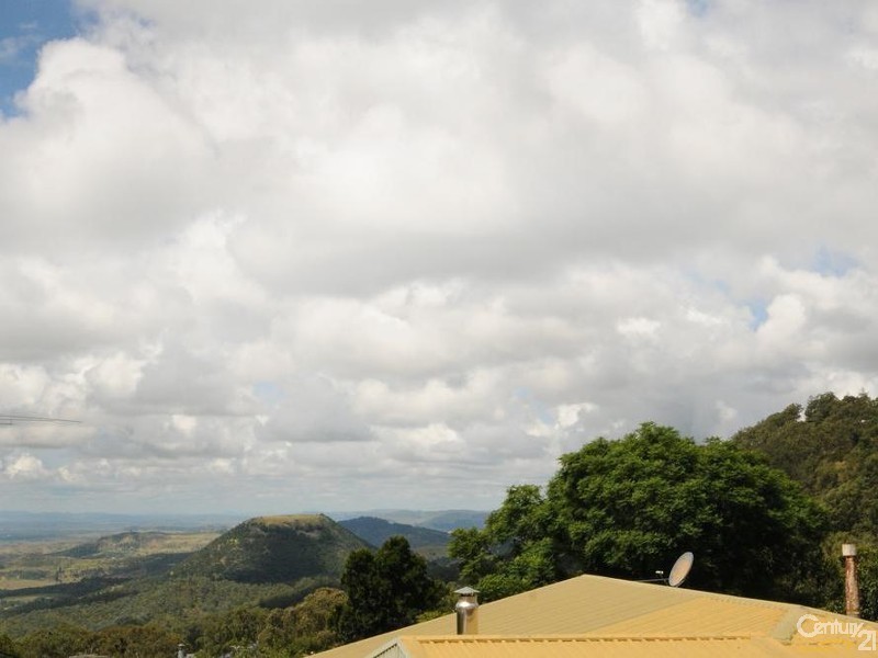 2F James Street, Rangeville QLD 4350