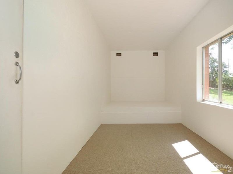 2F James Street, Rangeville QLD 4350