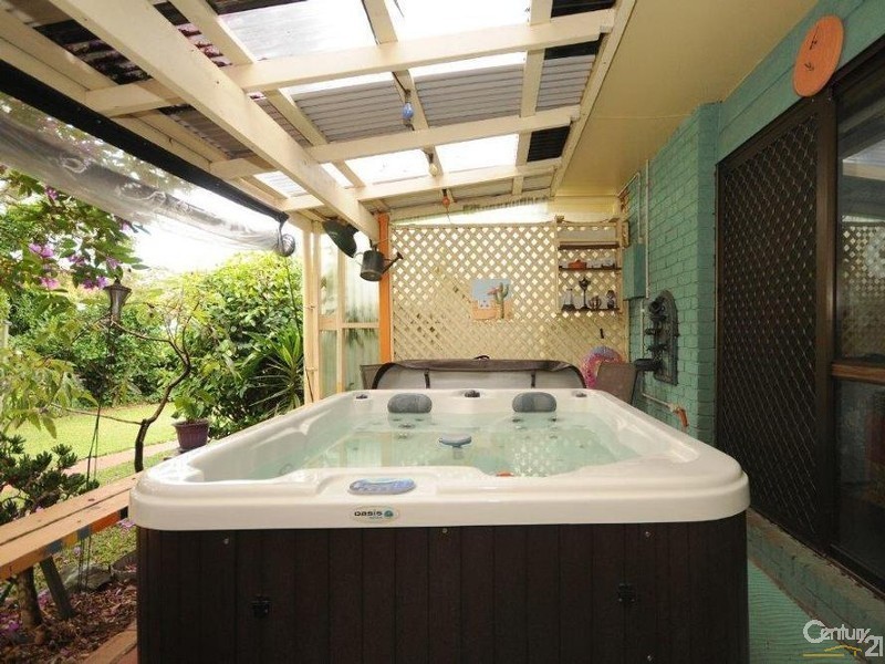 8 Clewley Crescent, Rangeville QLD 4350