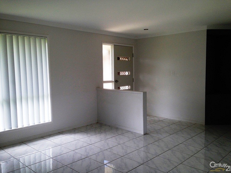 19 Willis Road, Meringandan West QLD 4352