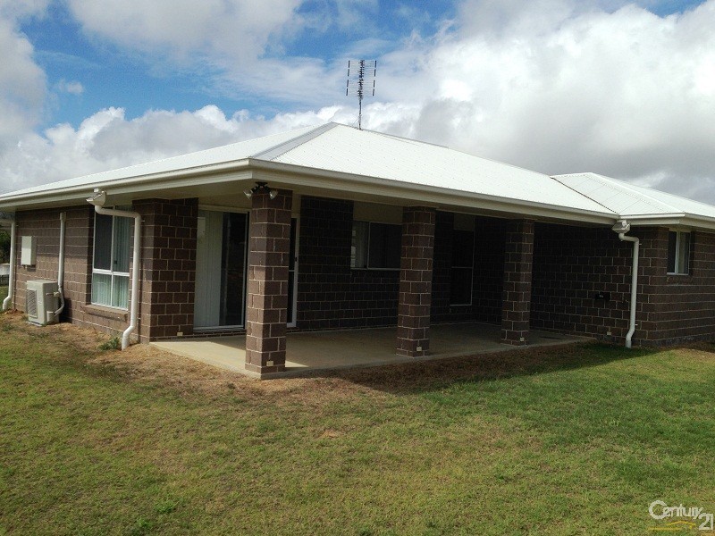 19 Willis Road, Meringandan West QLD 4352