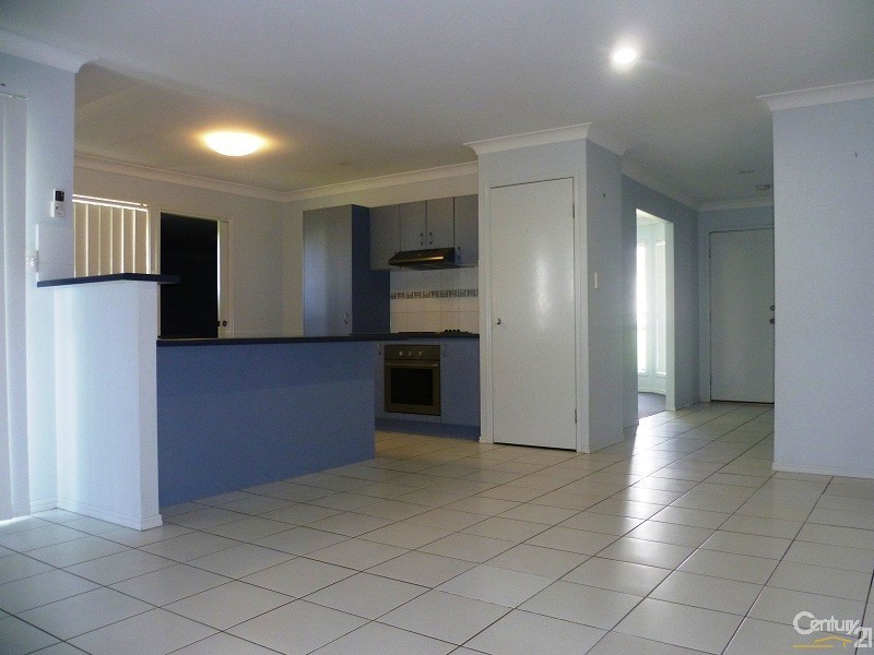 13 McShane Drive, Mount Kynoch QLD 4350