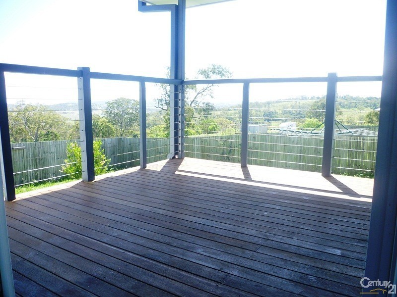13 McShane Drive, Mount Kynoch QLD 4350