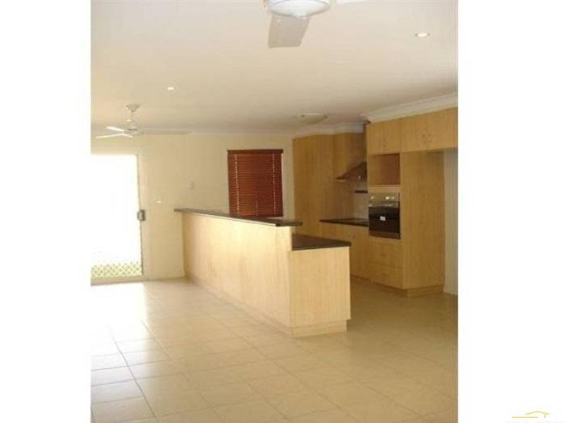 14 Willowburn Drive, Rockville QLD 4350