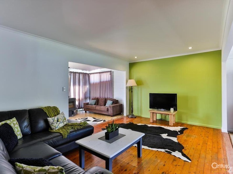 8 Wilfred Street, Harristown QLD 4350