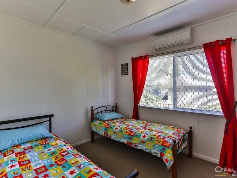 8 Wilfred Street, Harristown QLD 4350