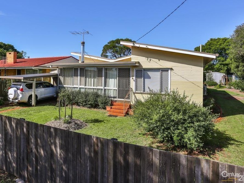 8 Wilfred Street, Harristown QLD 4350