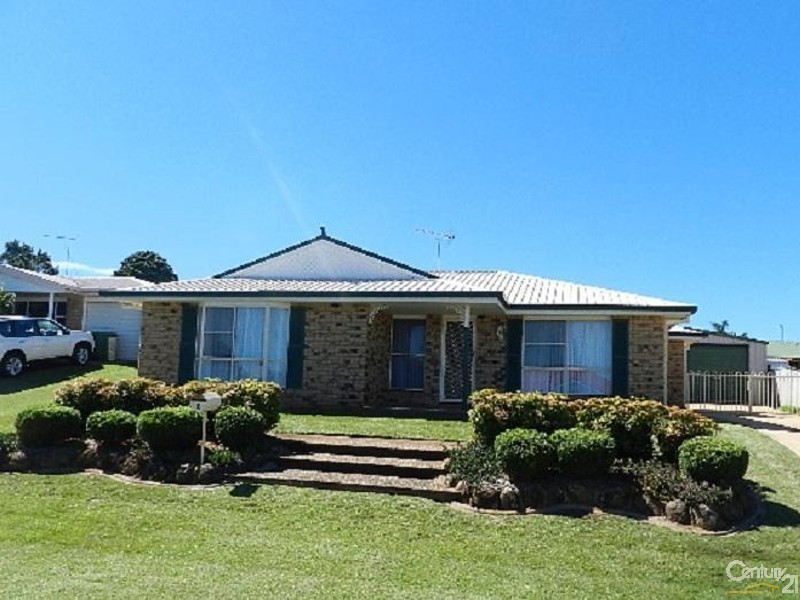 6 Blueberry Ash Court, Glenvale QLD 4350