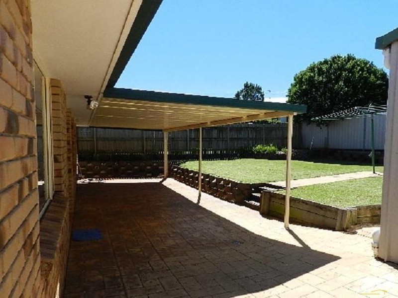 6 Blueberry Ash Court, Glenvale QLD 4350