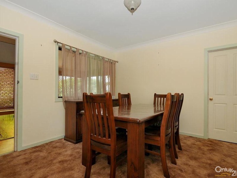 20 Norah Street, Centenary Heights QLD 4350