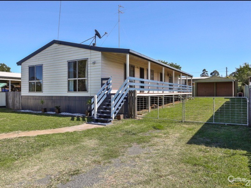 91 Luck Street, Drayton QLD 4350
