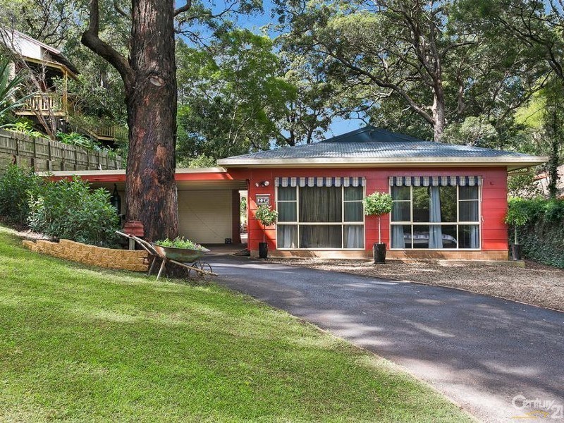 22 Amos Crescent, Mount Lofty QLD 4350