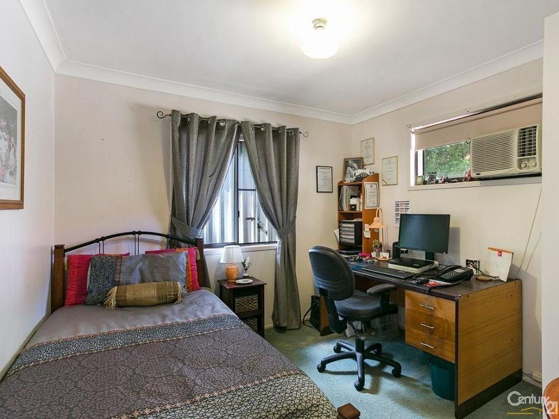 22 Amos Crescent, Mount Lofty QLD 4350