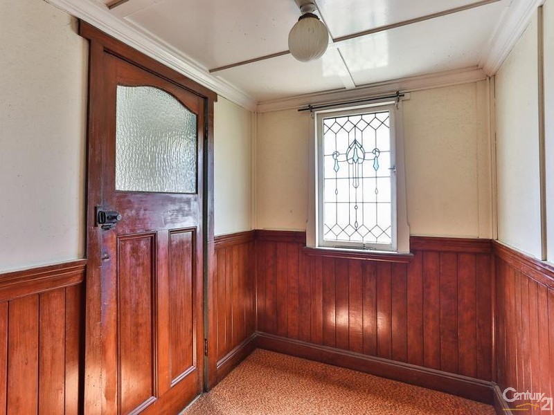 10 Aubigny Street, East Toowoomba QLD 4350