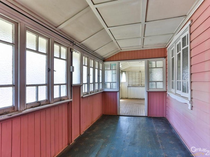 10 Aubigny Street, East Toowoomba QLD 4350