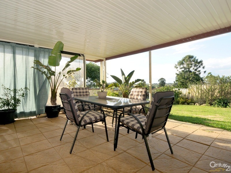 13 Maguire Court, Harristown QLD 4350