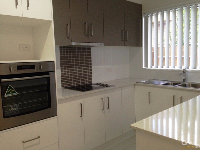 7/11 O’Brien Street, Harlaxton QLD 4350